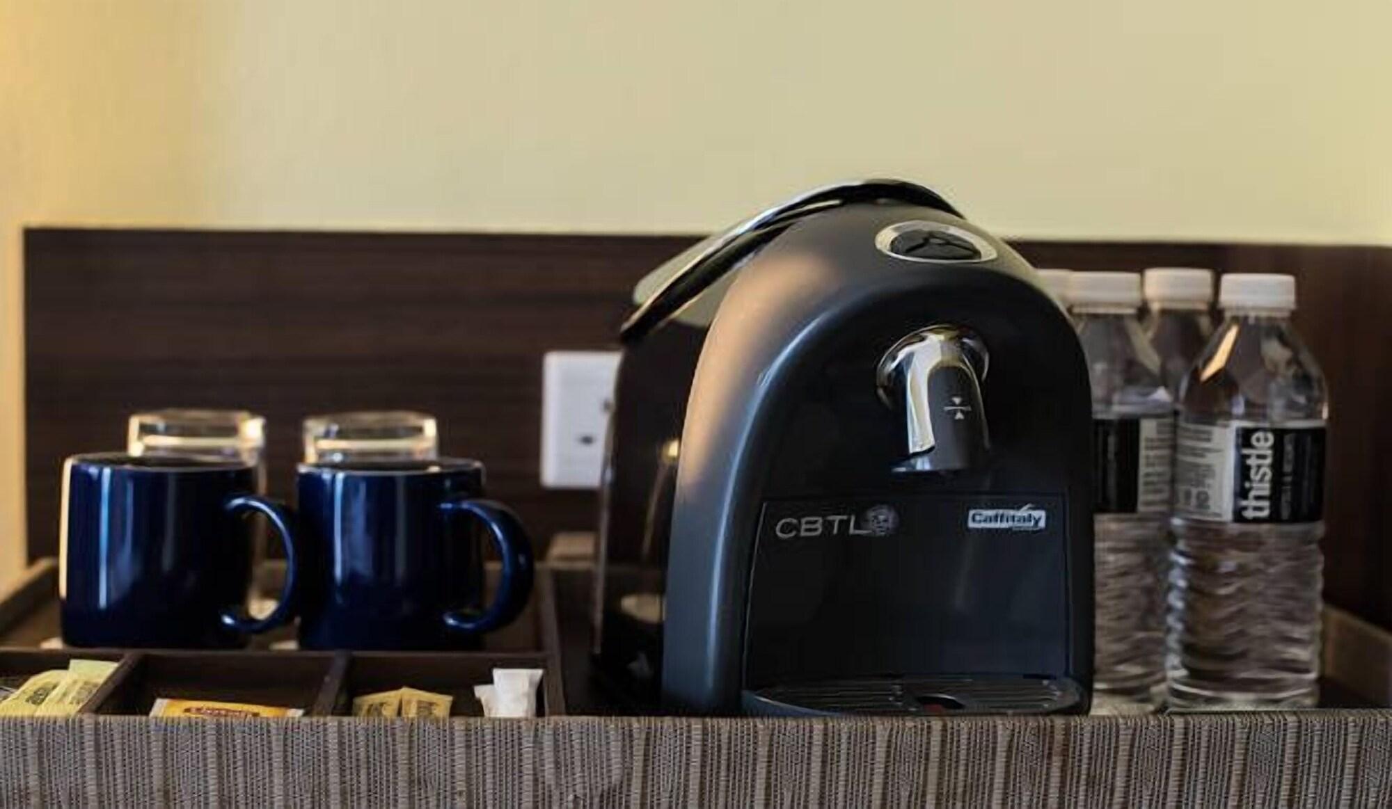 فندق ثيستل بورت ديكسون المظهر الخارجي الصورة A coffee roaster